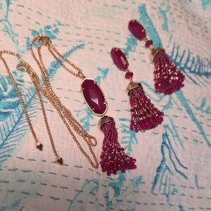 KENDRA SCOTT TASSEL EARRINGS AND NECKLACE SET